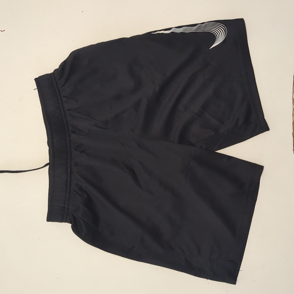 Nike Boys Large Black Dri-Fit Shorts